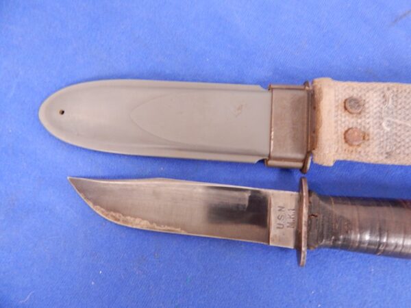 US WWII Navy MK 1 Robeson Fighting Knife W/S - Image 6