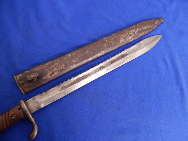 German 98/05 Sawback Bayonet W/S - Image 2