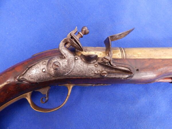 English Early 18th Century Brass Barrel Blunderbus Flintlock Pistol by G.Bower - Image 2