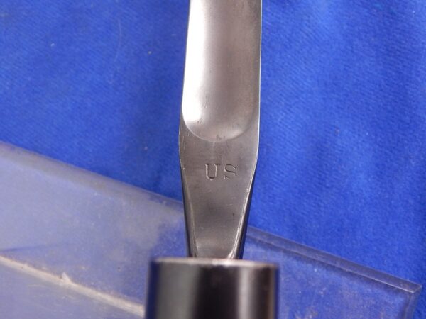 US 45/70 Trapdoor Rifle Socket Bayonet in Prarie Scabbard - Image 9