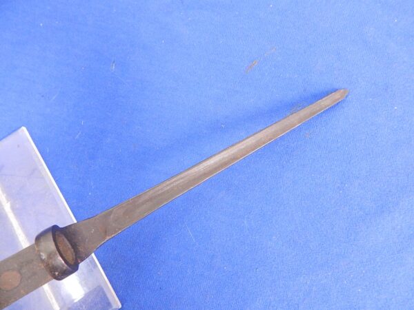 US M-1941 Johnson Rifle Bayonet - Image 2