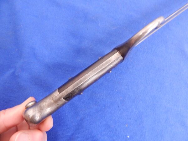 Brazilian M-1904 Mauser Vergueiro Yataghan Rifle Bayonet - Image 4