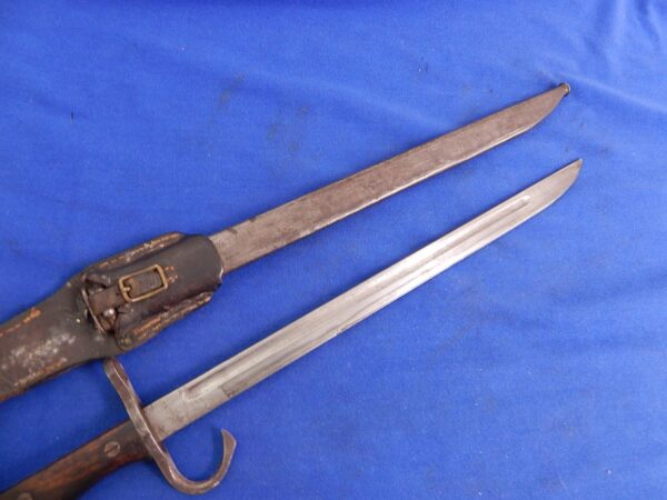 Japanese Arsenal Marked Training Bayonet W/S & Frog - Image 2