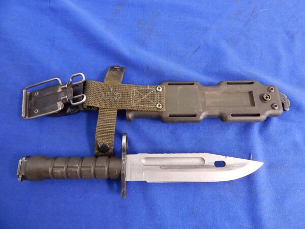 USMC Buck M-9 Bayonet W/S - Image 9