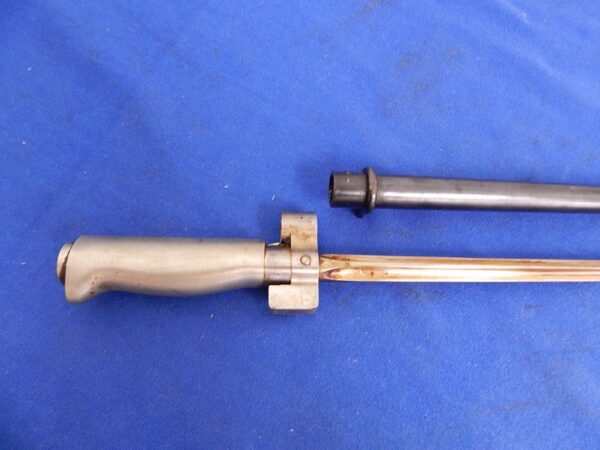 Remington M-1907/15 Berthier Rifle Bayonet - Image 5