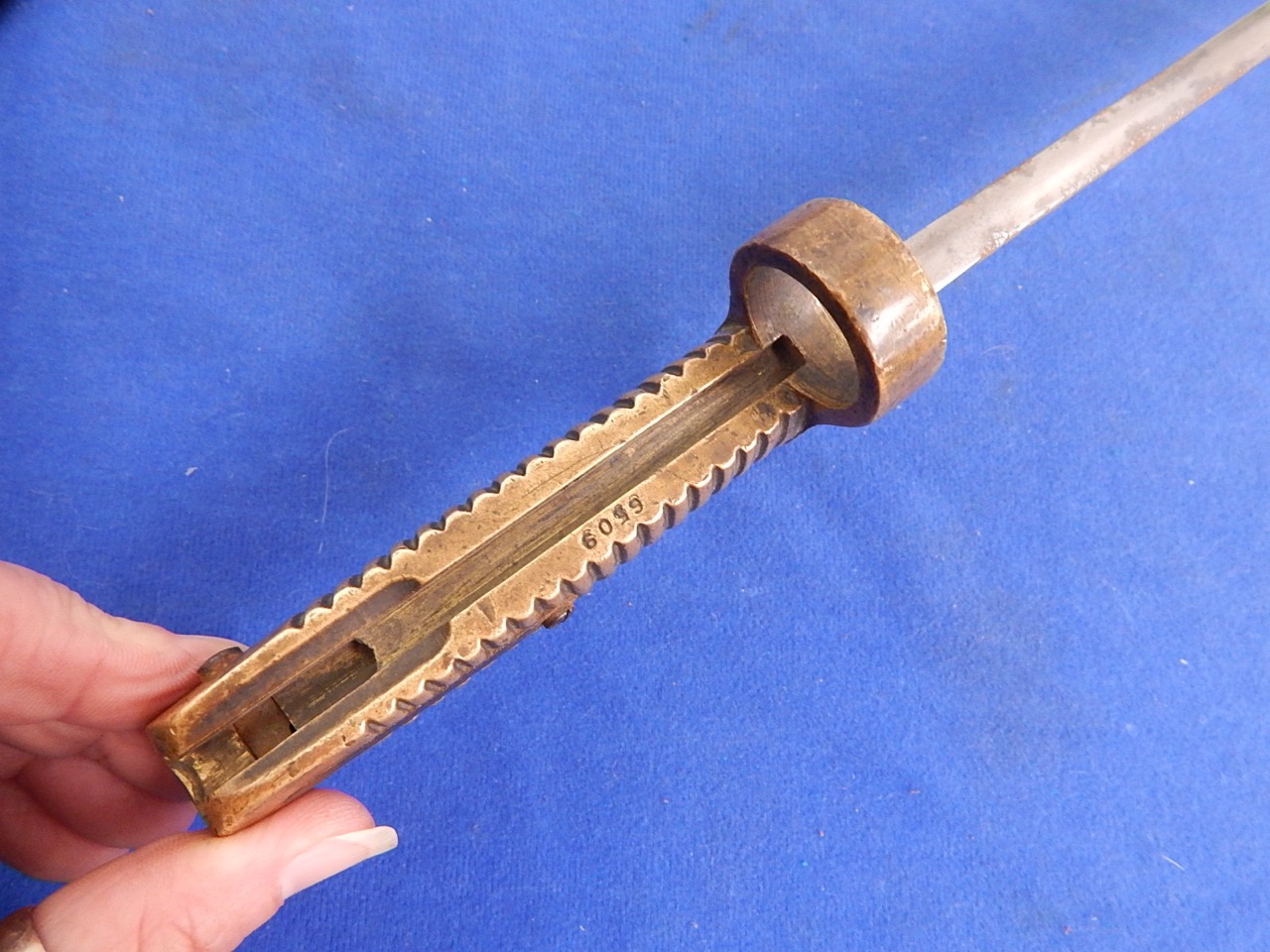 Plymouth Saber Bayonet W/S - Image 4